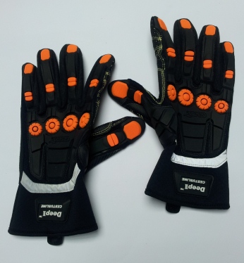 Deep Two Glove